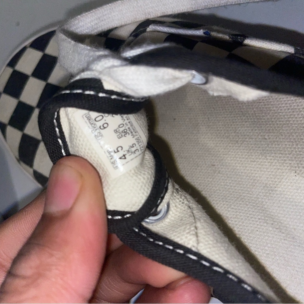 Checkered women’s vans GUC - Picture 4 of 4